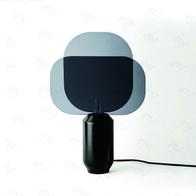 北歐現代簡約鐵藝金屬黑色客廳臺燈創意臥室床頭書房書桌藝術臺燈