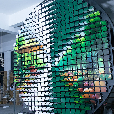 機(jī)械矩陣動(dòng)態(tài)翻轉(zhuǎn)屏